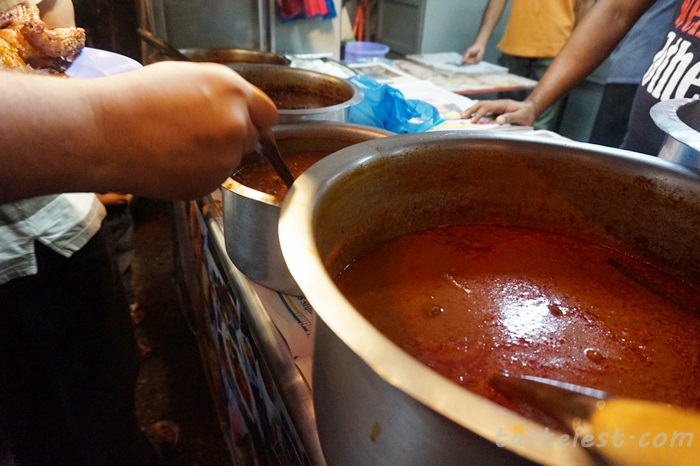 Assorted Curry Sauce