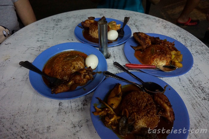 Batu Lanchang Nasi Tomato