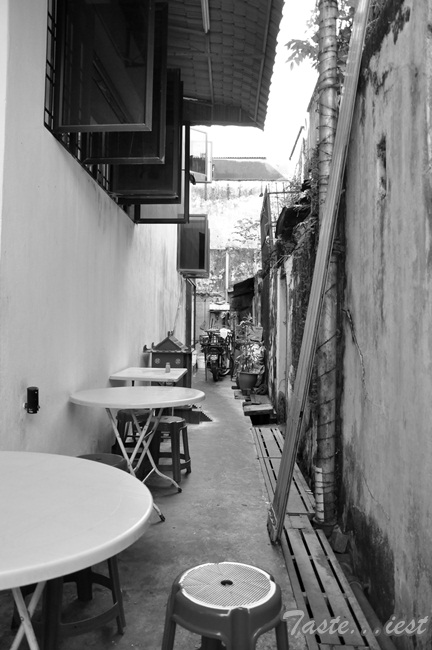 113 Duck Meat Koay Teow Thng