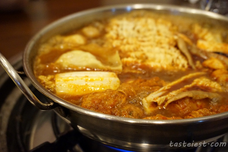 tom yam steamboat