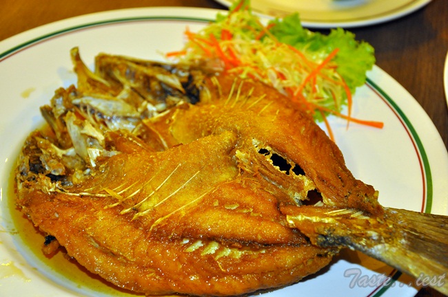 Deep Fried Sea Bass with Sweet Fishsauce