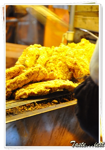  Deep Fried Chicken Cutlet 