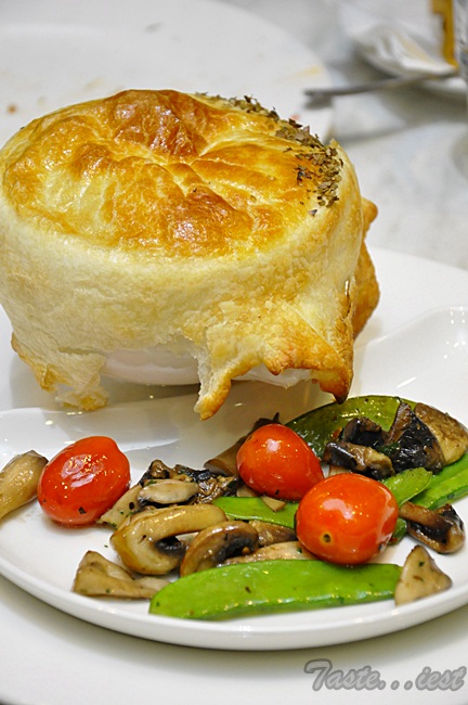 Gourmet Chicken Pie