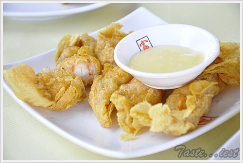 Deep Fried Prawn Roll