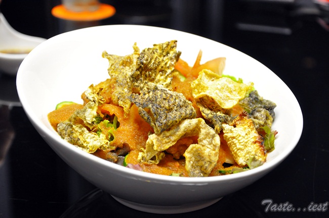 Salmon Skin to Soft Shell Crab Salada