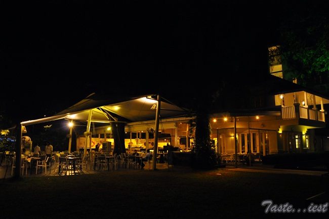 The Bungalow Lone Pine Hotel