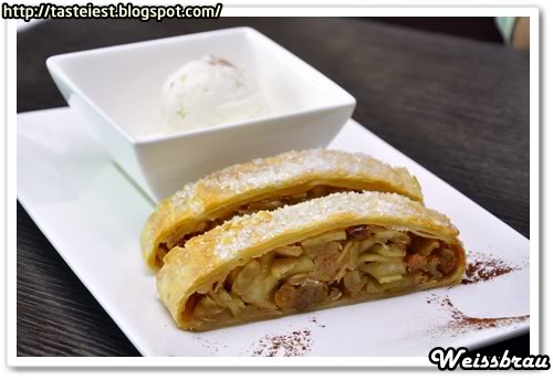 Apple Strudel 